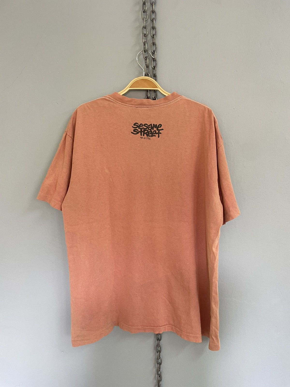 Cartoon Network Vintage 90s Sesame Street sun faded t shirt Size US L / EU 52-54 / 3 - 2 Thumbnail