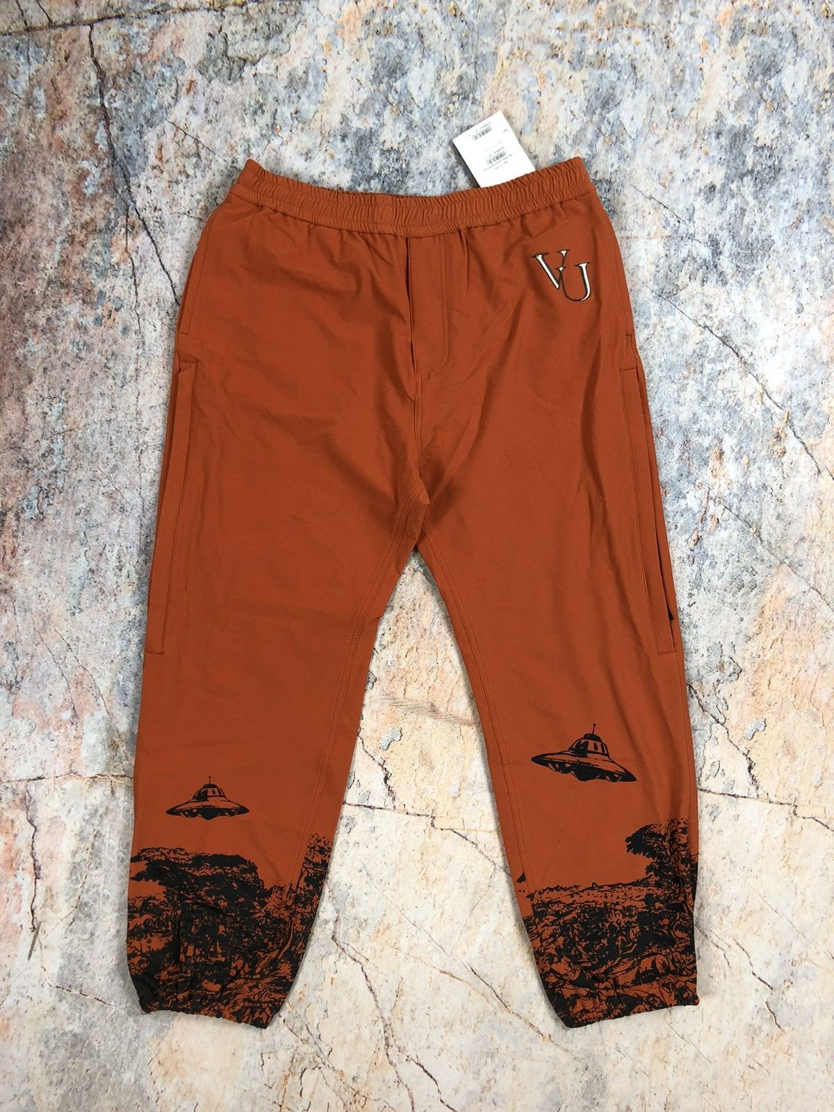Jun Takahashi Undercover Valentino Jun Takahashi RRP 1550$ NEW nylon pants Size US 32 / EU 48 - 2 Thumbnail