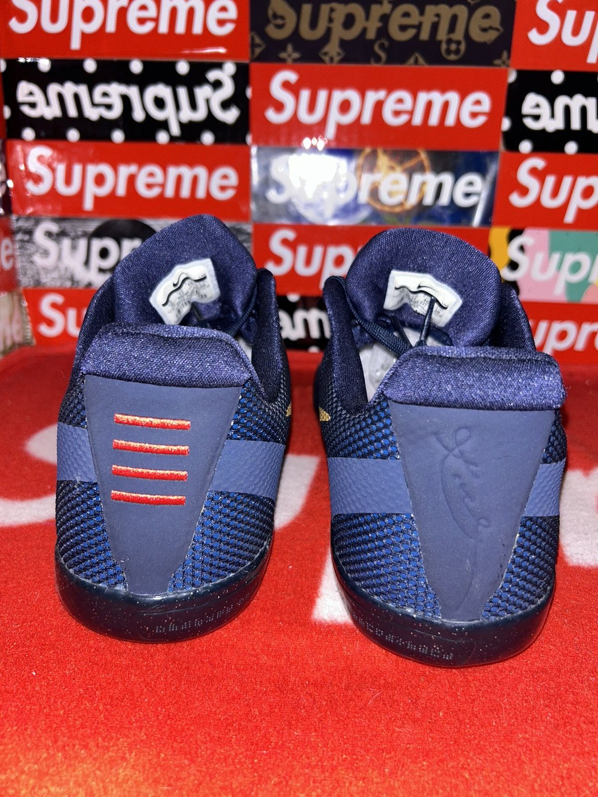 Nike Nike Kobe 11 EM Low ‘Philippines’ 836183-447 size 12 Size US 12 / EU 45 - 3 Thumbnail