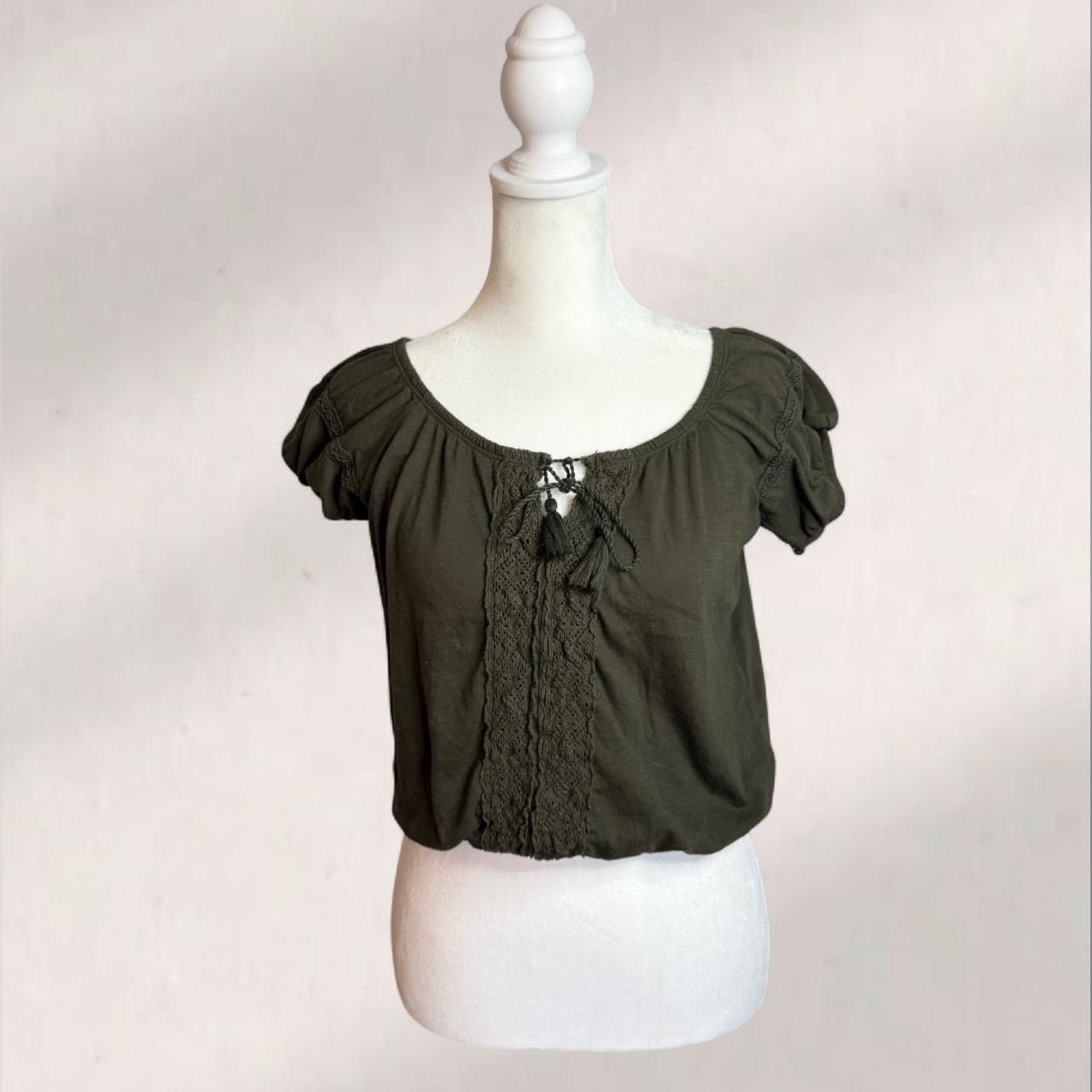 Aeropostale Aeropostale green top with tassels and ruffles Size S Size S / US 4 / IT 40 - 1 Thumbnail
