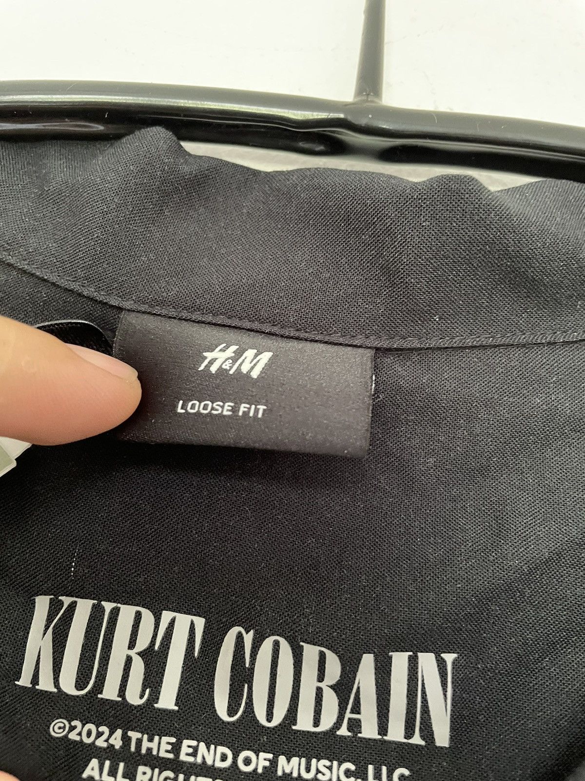Other KURT COBAIN OVERPRINT BUTTON DOWN SHIRT Size US M / EU 48-50 / 2 - 7 Thumbnail