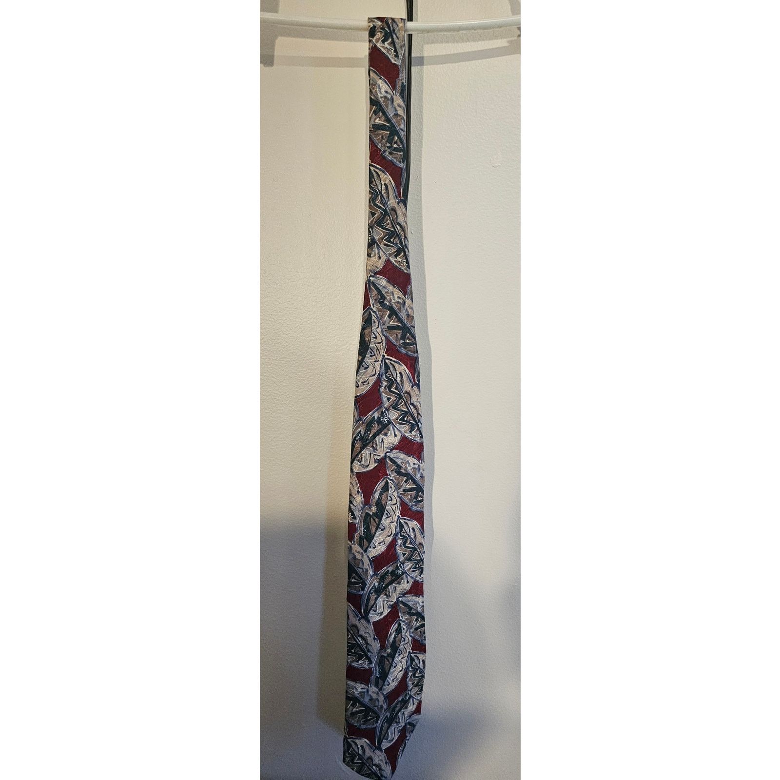 Other Vintage Robert Alan Men's Necktie - Red w/Pattern - 56" Size ONE SIZE - 1 Thumbnail