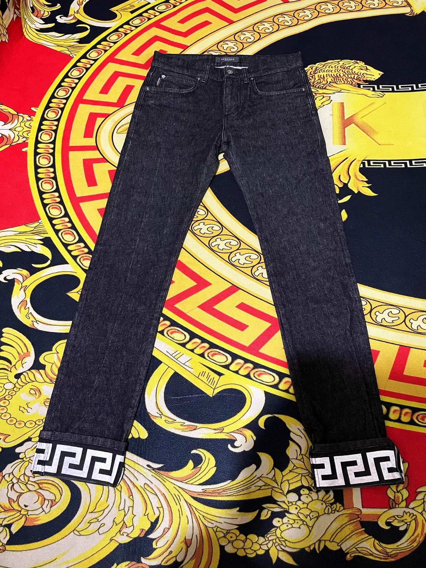 Versace Versace Main Line Limited Poster Loop Series 31 Jeans Size US 31 - 1 Thumbnail