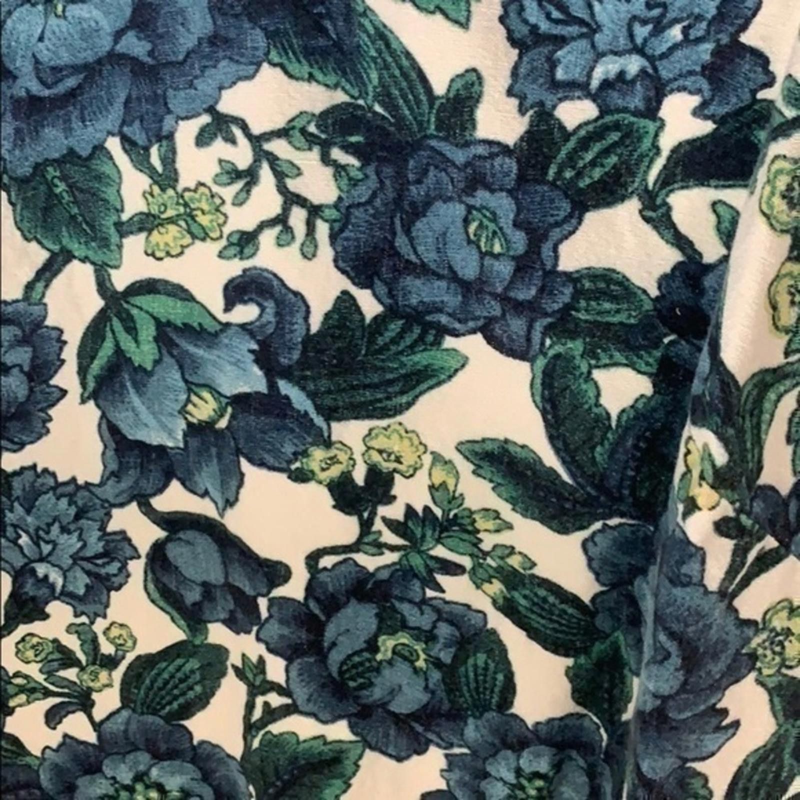 Designer Loft floral v neck back dress Size XS / US 0-2 / IT 36-38 - 5 Thumbnail