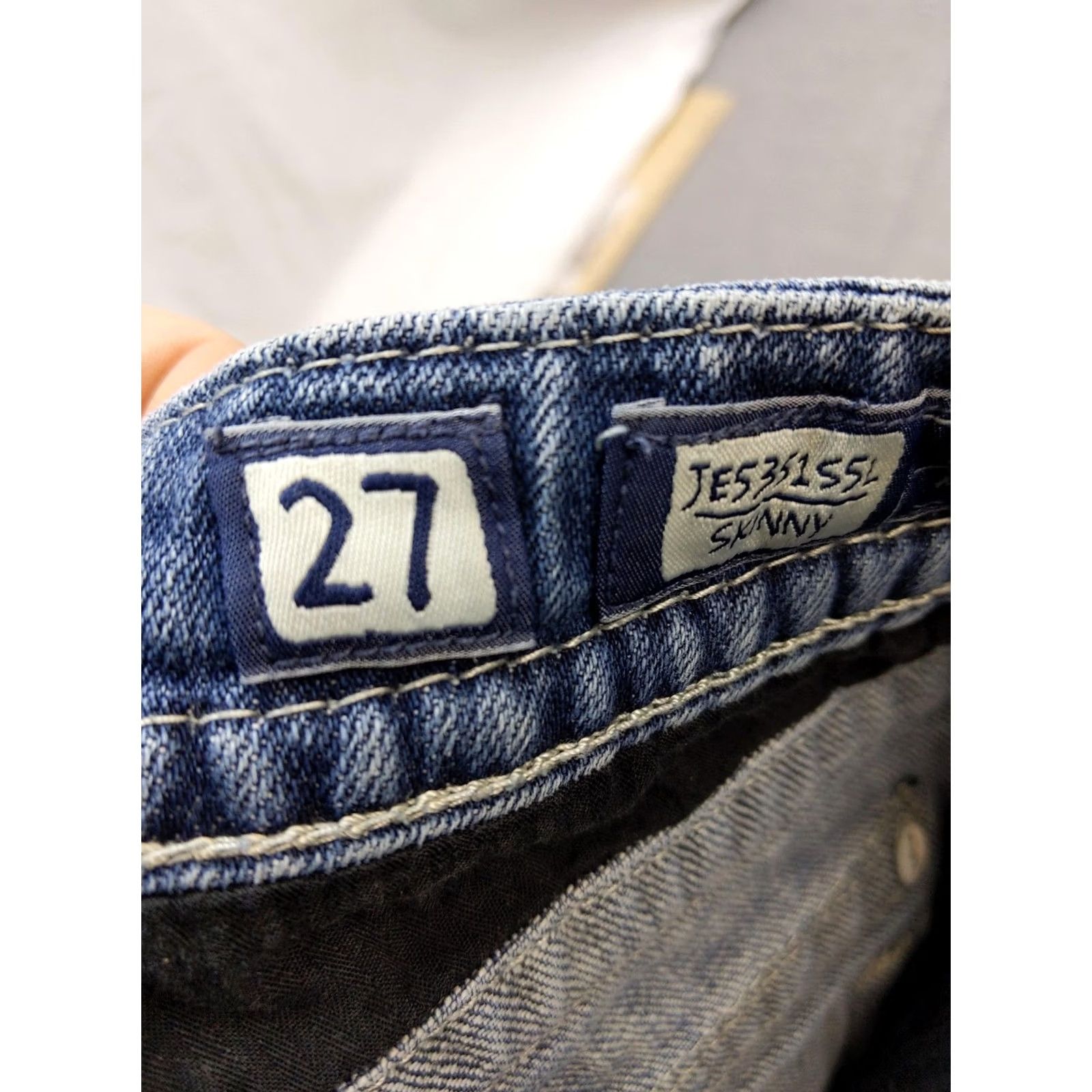 Miss Me Miss Me Jeans Womens 27x33 Blue Skinny Low Rise Distressed Rhinestone Embroidered Pocket Slim Stretch Denim Jeans Size 27" / US 4 / IT 40 - 4 Thumbnail