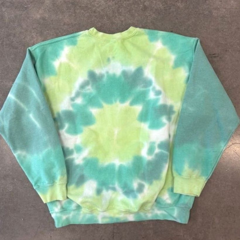 Vintage VINTAGE Rick & Morty Tie Dye Blue Graphic Portal Crewneck Sweatshirt XL Men XL Size US XL / EU 56 / 4 - 2 Thumbnail