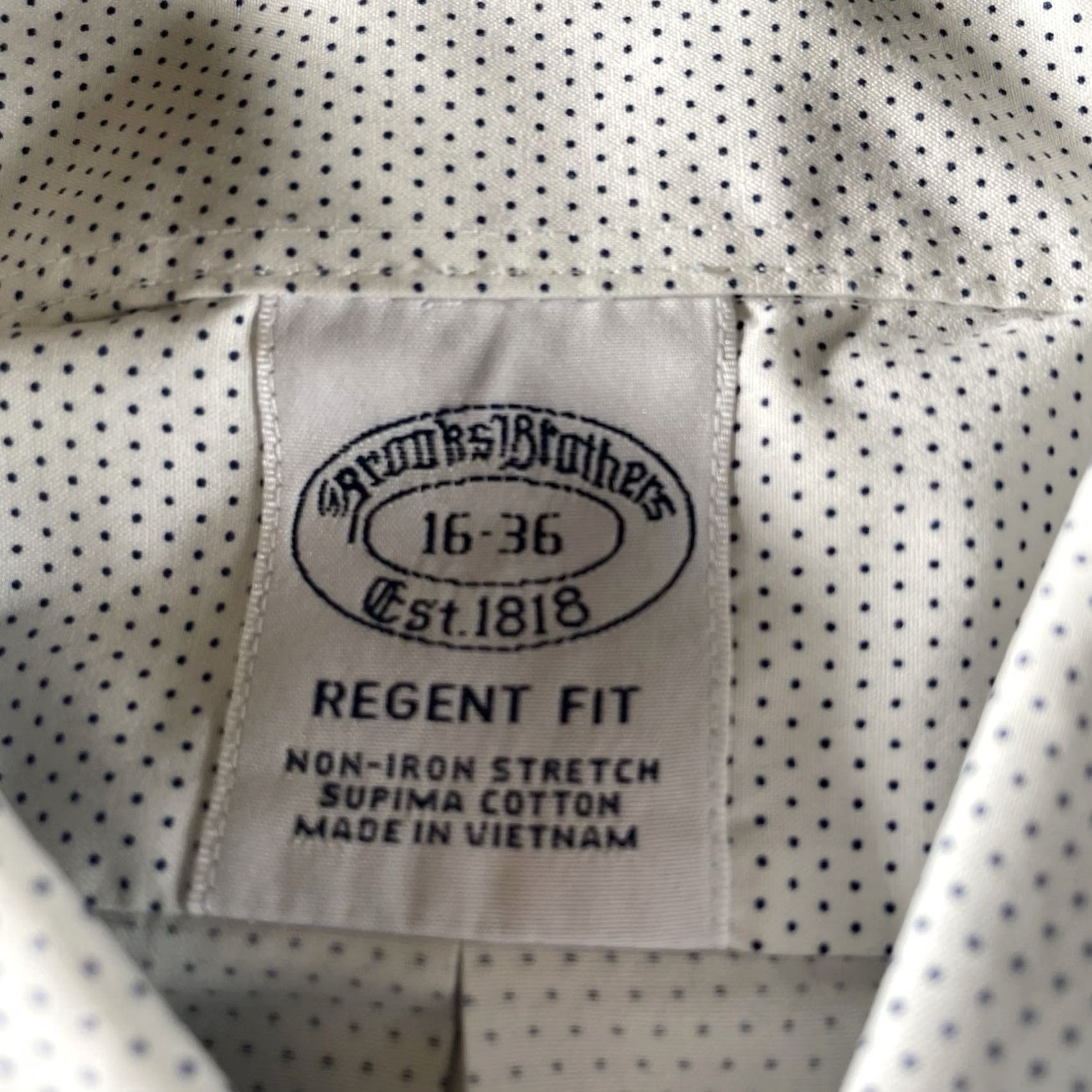 Brooks Brothers Brooks Brothers Shirt Mens Large 16 36 White Dot Pattern Regent Dress Button Up - Regular Fit, Long Sleeve, Cotton, White, Non-Iron, Machine Washable Size 42R - 2 Thumbnail