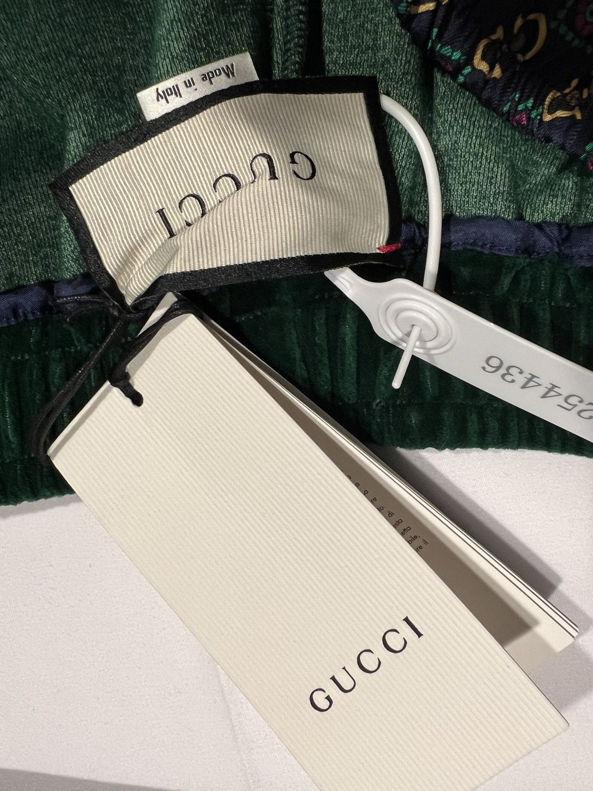 Gucci Gucci mens shorts. 28/S. $2100 Size US 28 / EU 44 - 4 Thumbnail
