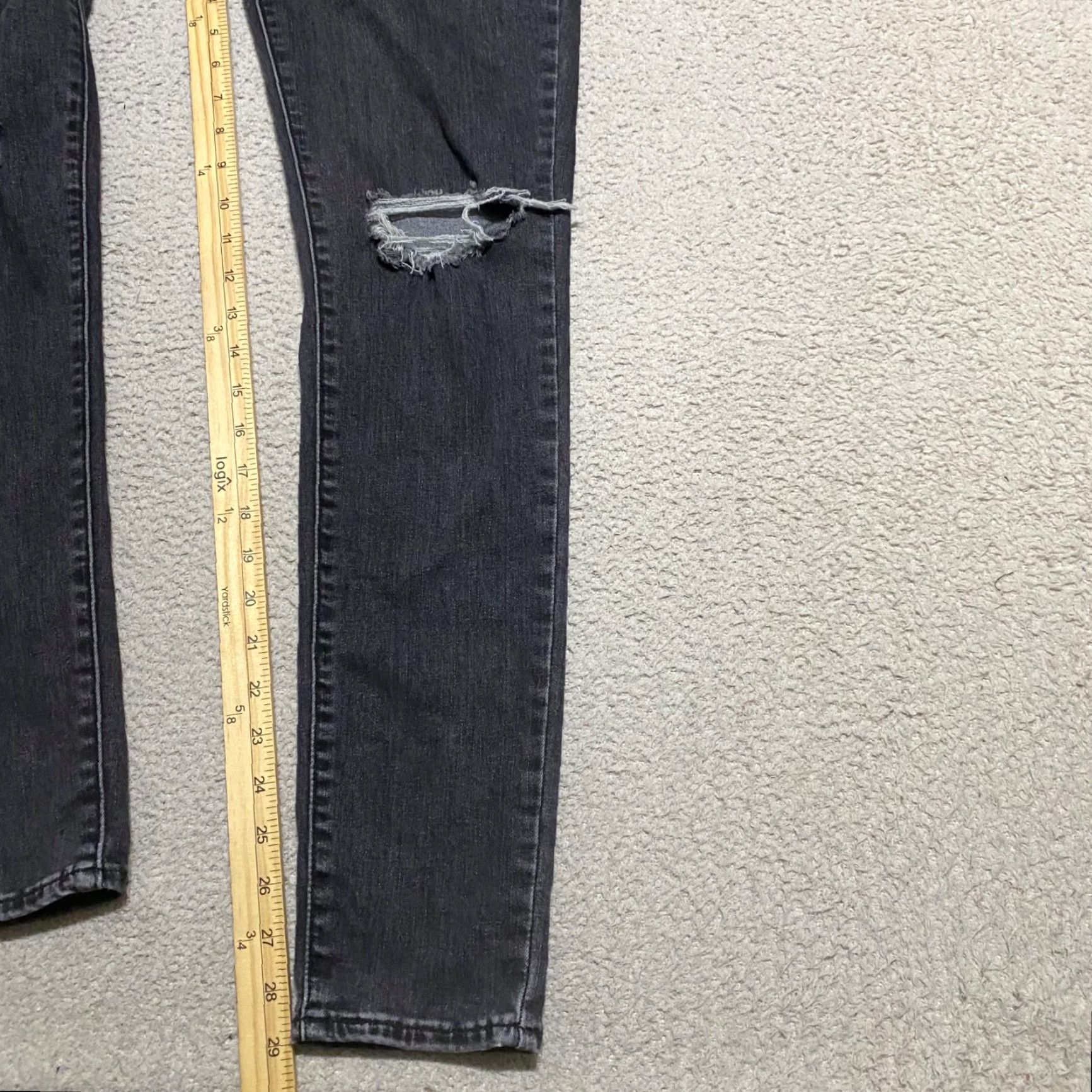Levi's **Levi's 721 Skinny Jeans Women's Dark Gray Distressed 28** User: Levi's 721 Skinny Jeans Women's Dark Gray Distressed 28 Size 26" / US 2 / IT 38 - 6 Thumbnail