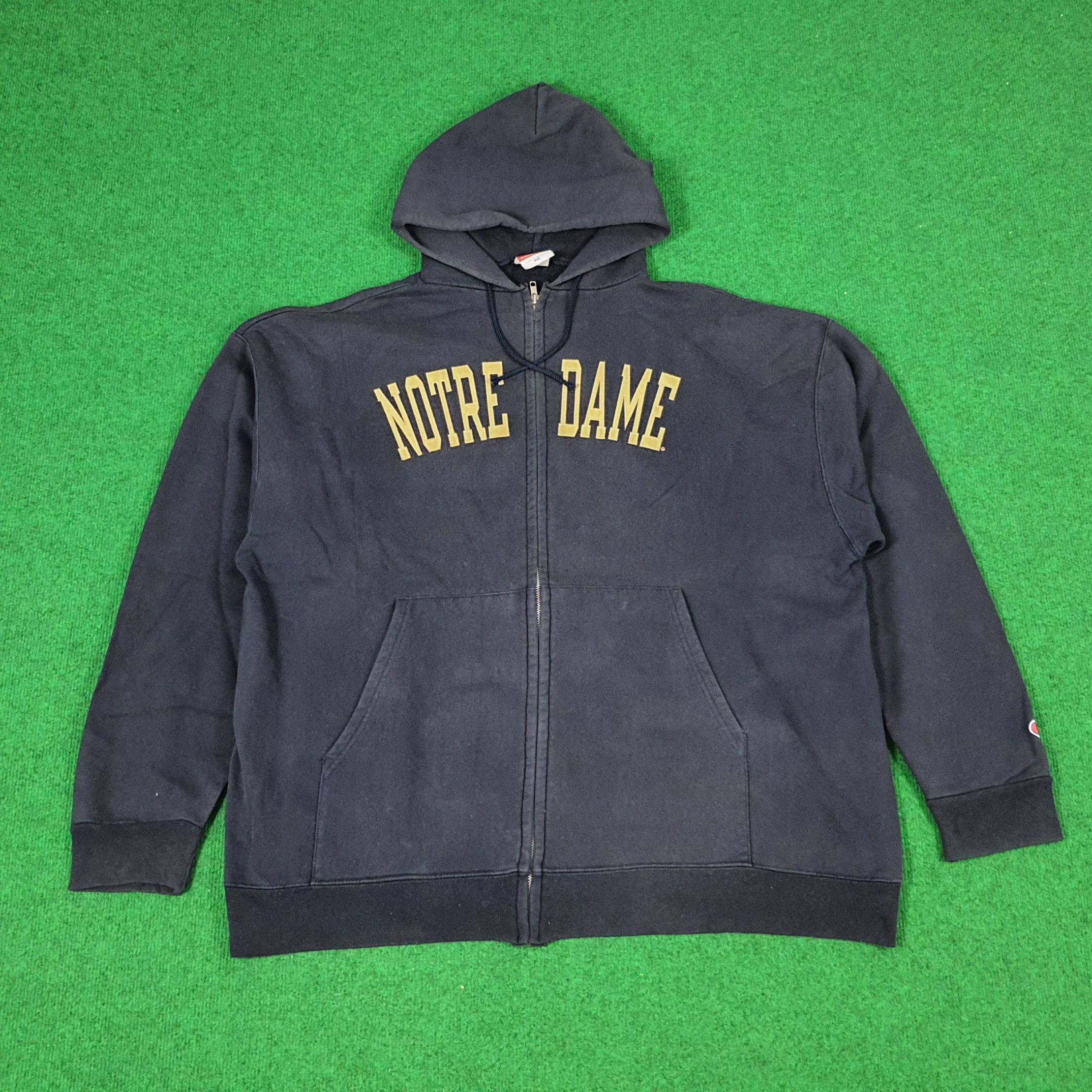 NFL × Vintage Vintage NFL Notre Dame College Team Zipper Hoodie Size US XXL / EU 58 / 5 - 1 Thumbnail