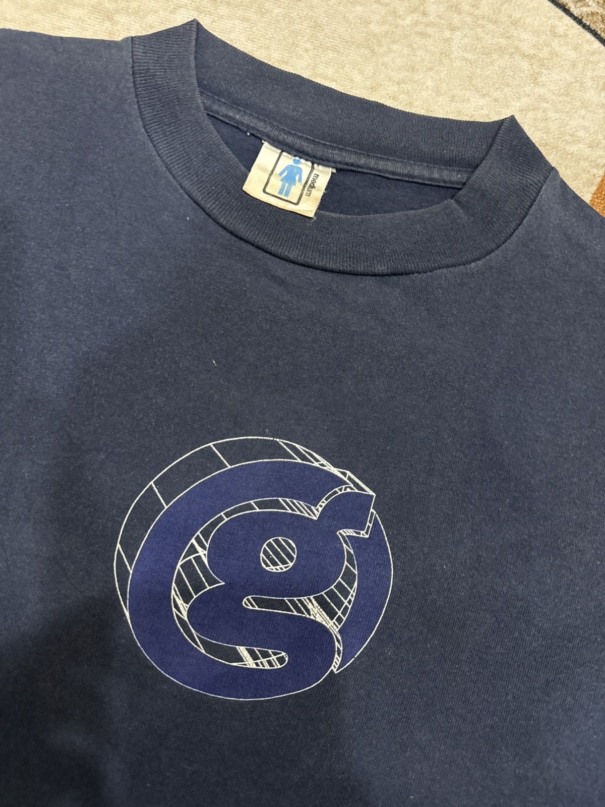 Vintage Rare Vintage the Girl Skateboard company tshirt 90s Size US M / EU 48-50 / 2 - 6 Thumbnail