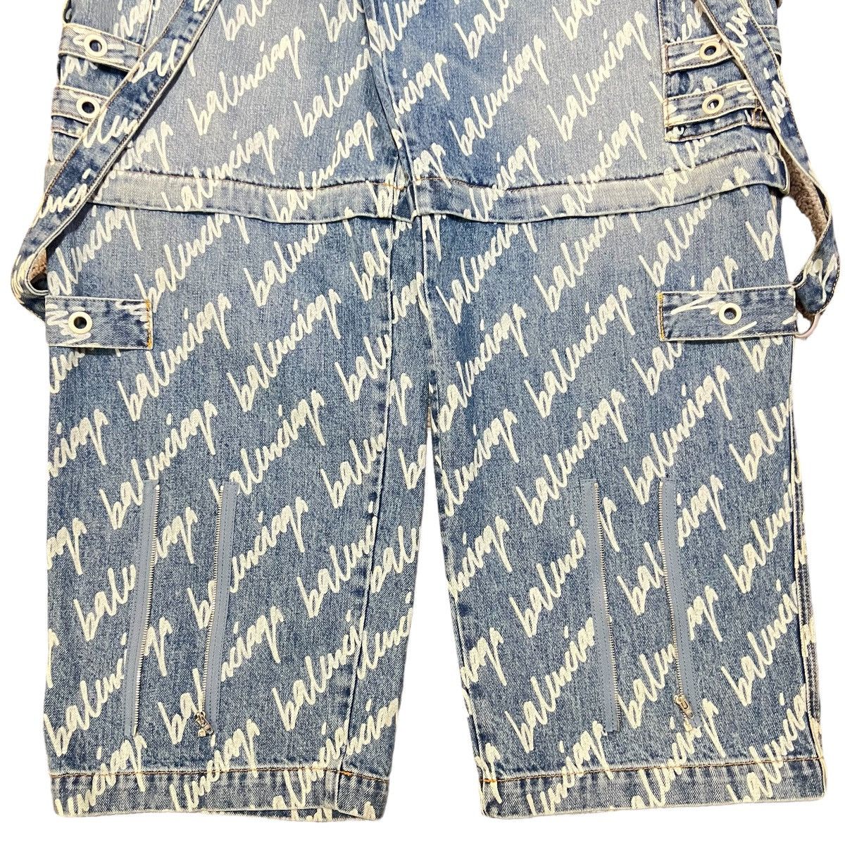 Balenciaga BALENCIAGA 2022AW All Over Logo RAVER JEANS Size US 31 - 5 Thumbnail