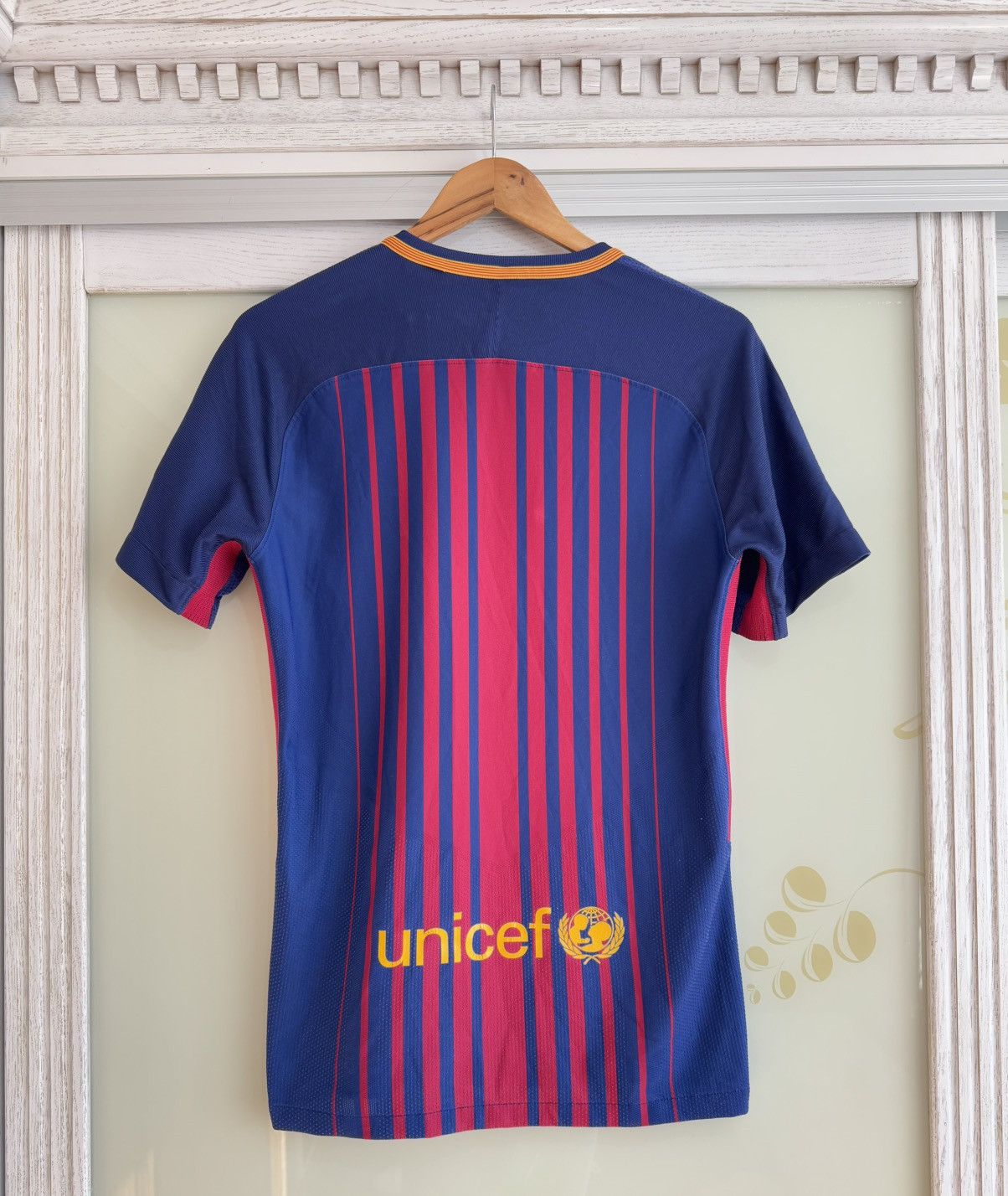 Barcelona 2017-2018 Player Issue Home Soccer Jersey Kit