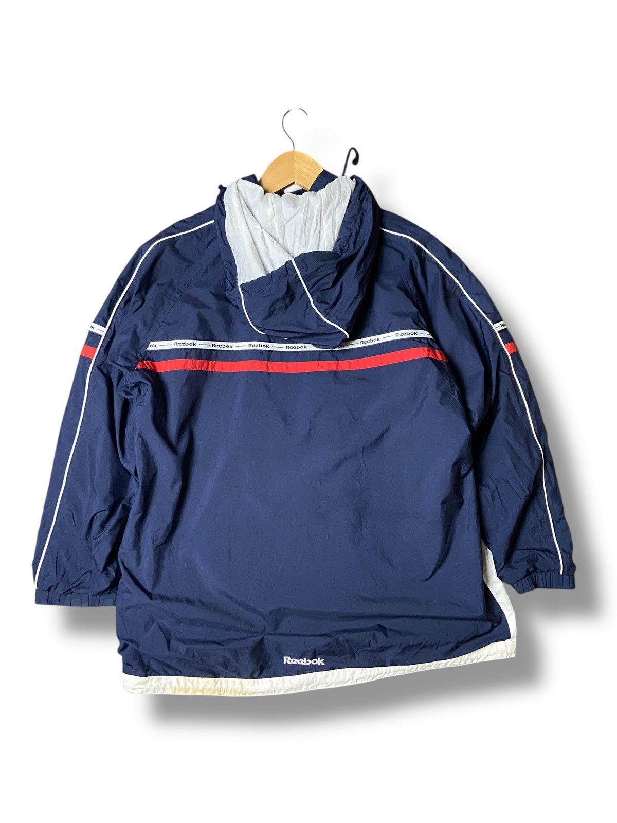Japanese Brand × Reebok × Vintage REEBOK Brand Lightweight Zipped Windbreaker (122) Size US M / EU 48-50 / 2 - 2 Thumbnail