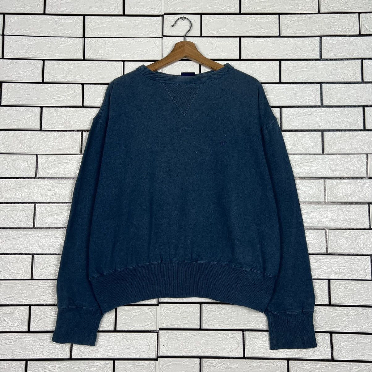 Champion Vintage CHAMPION PRODUCTS USA Crewneck Sweatshirt #4064-C185 Size US L / EU 52-54 / 3 - 1 Thumbnail