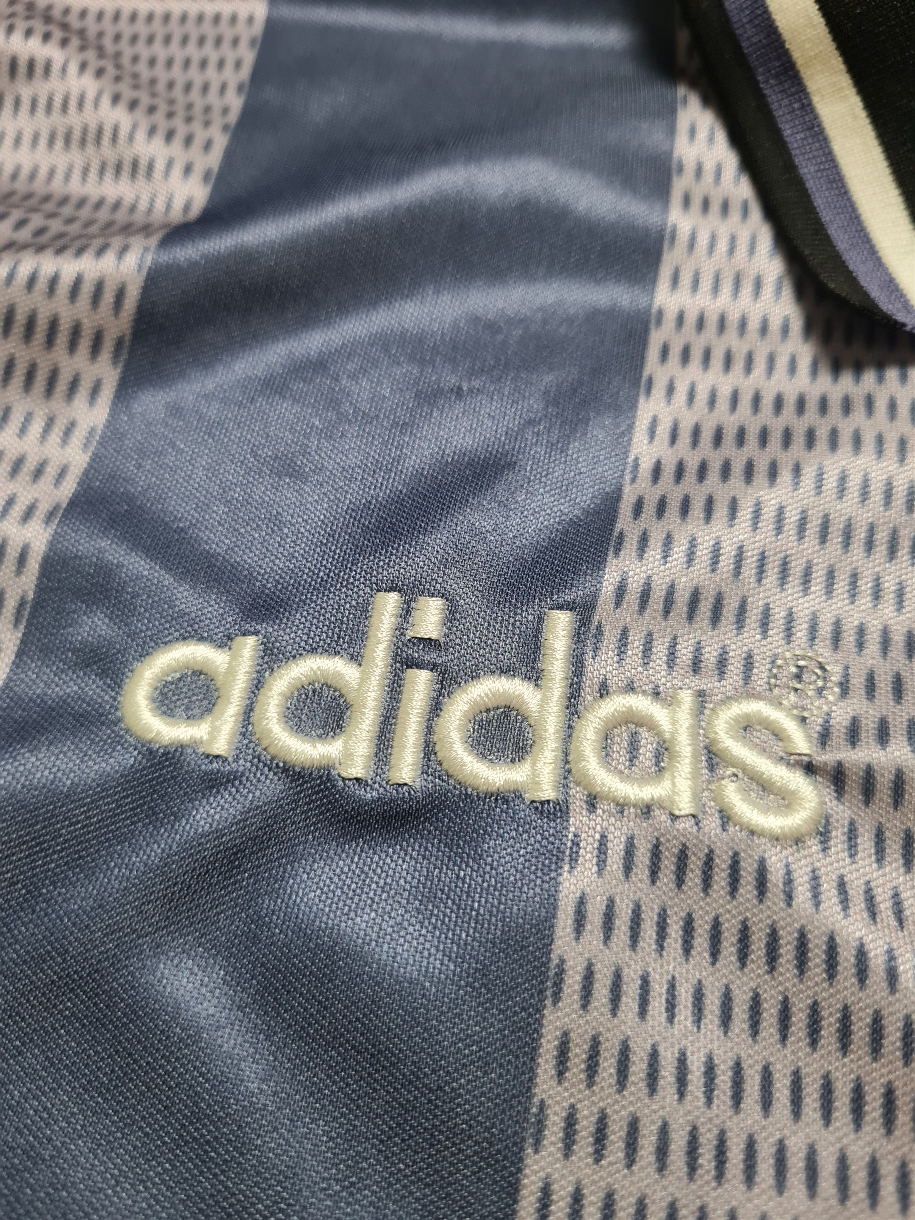 Adidas GLASGOW RANGERS 1994/1995 THIRD SHIRT SOCCER JERSEY ADIDAS L Size US L / EU 52-54 / 3 - 18 Thumbnail