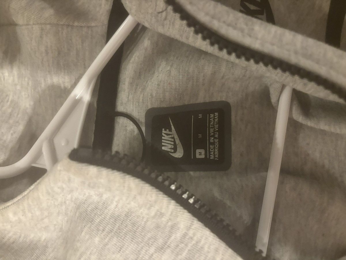 Nike Nike tech grey Size US S / EU 44-46 / 1 - 5 Thumbnail