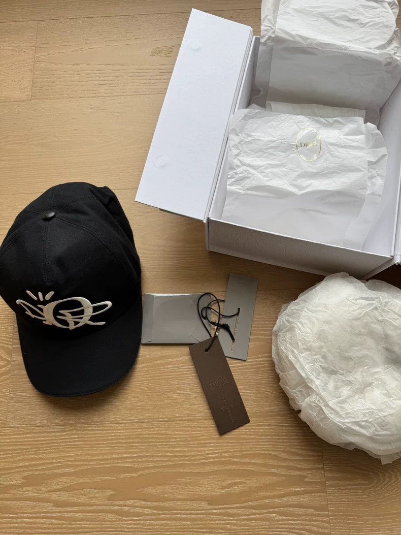 Dior Dior Hat and cap 2501-Nextarrow Size ONE SIZE - 7 Thumbnail
