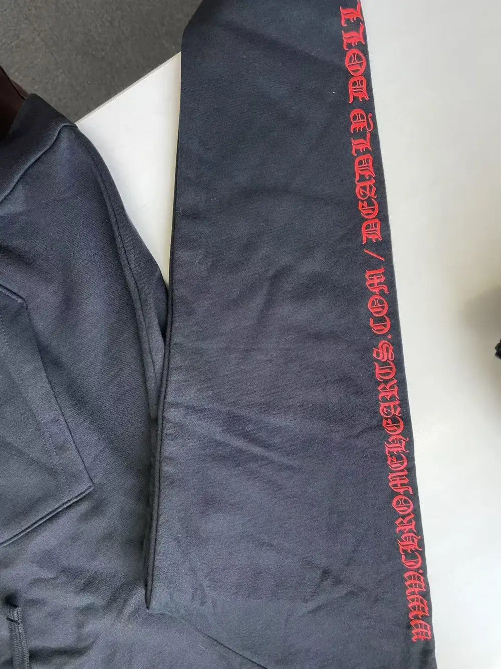 Chrome Hearts Chrome Hearts Deadly Doll Red Horseshoe Logo Pullover Hoodie Size US L / EU 52-54 / 3 - 7 Thumbnail
