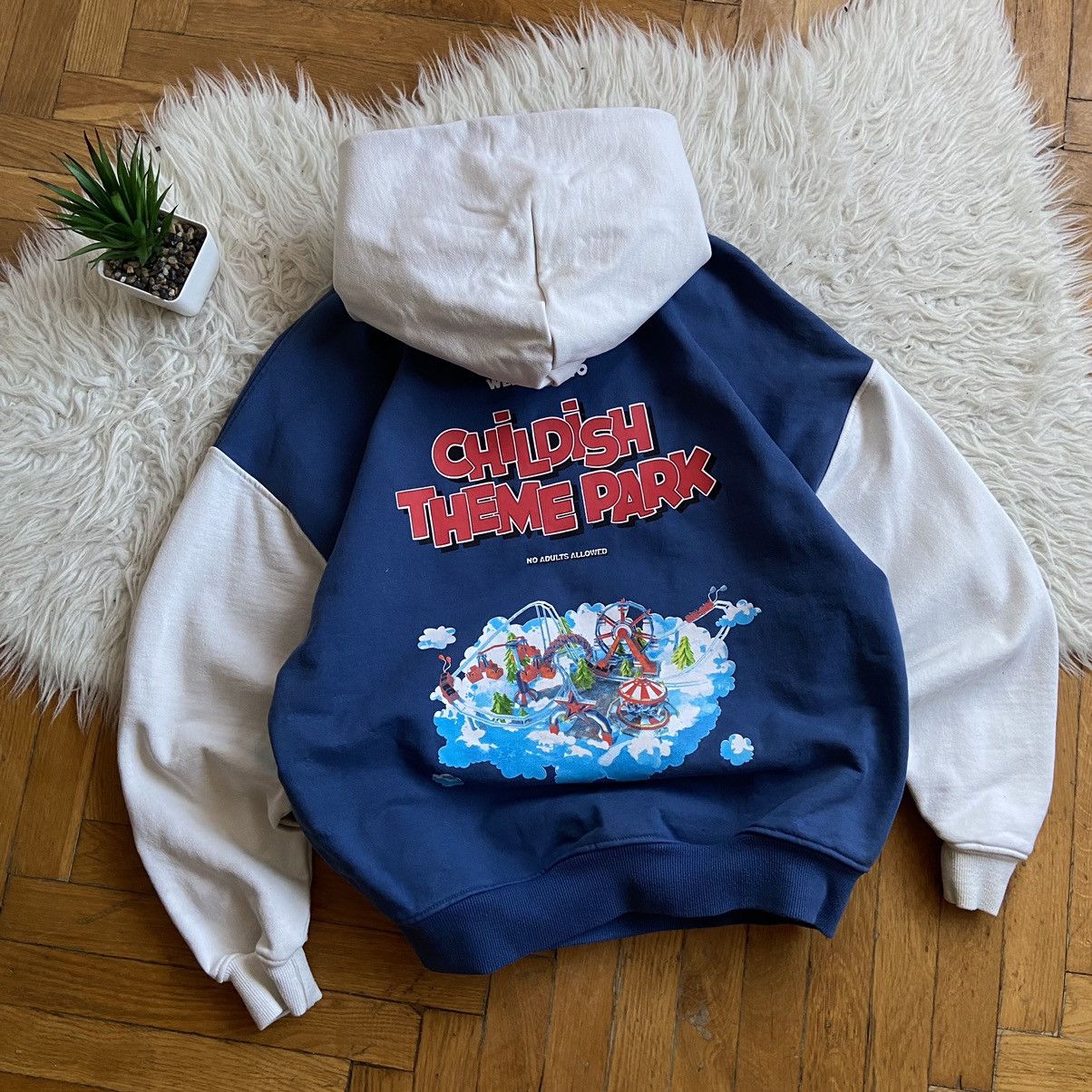 CHILDS 📌 Vintage Baggy Childish Theme Park Skategang Hoodie Size US S / EU 44-46 / 1 - 9 Thumbnail