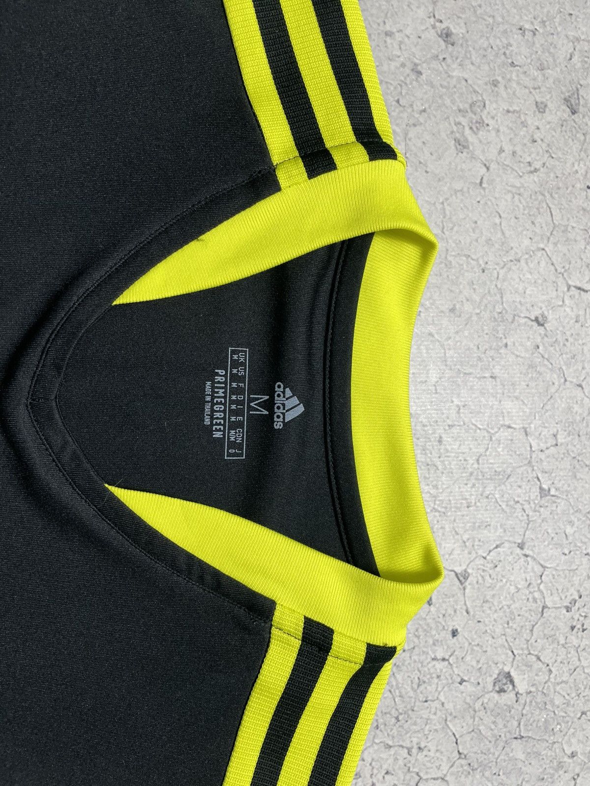 Adidas × Vintage Adidas FC Leeds United Vintage Football Soccer Jersey Size US M / EU 48-50 / 2 - 7 Thumbnail