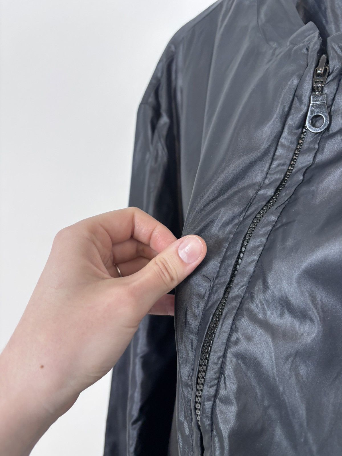 Emporio Armani Emporio Armani Beach Men’s Black Nylon Full Zip Jacket Size US L / EU 52-54 / 3 - 8 Thumbnail