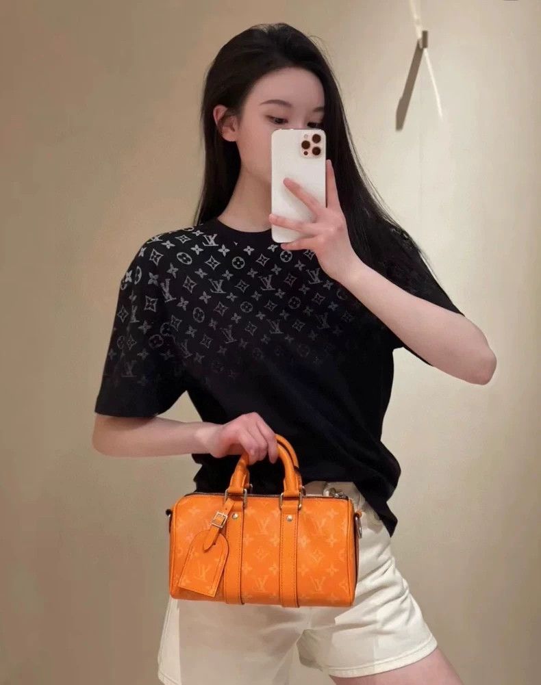 Louis Vuitton 24 new black full print gradient short sleeve