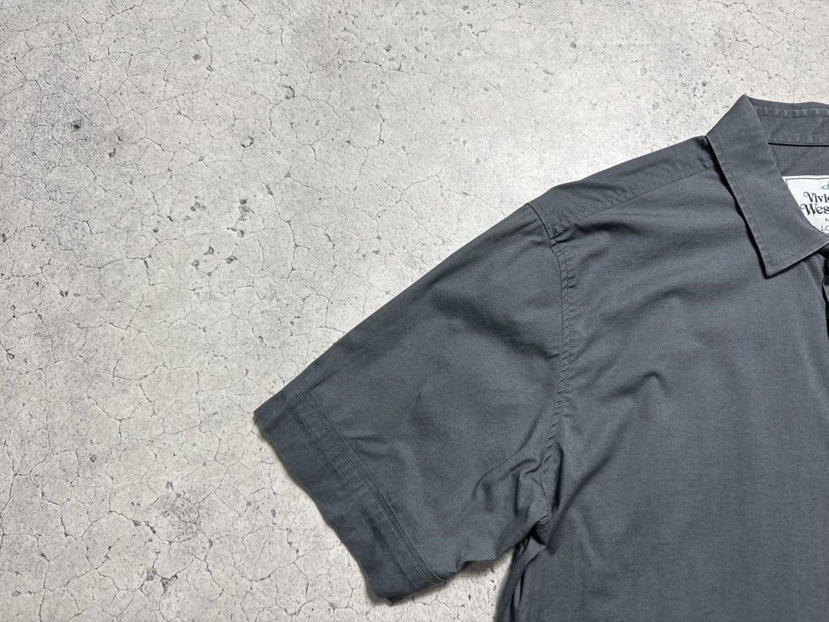 Vivienne Westwood Vivienne Westwood Luxury Button Short Sleeve Shirt Size M Size US M / EU 48-50 / 2 - 3 Thumbnail