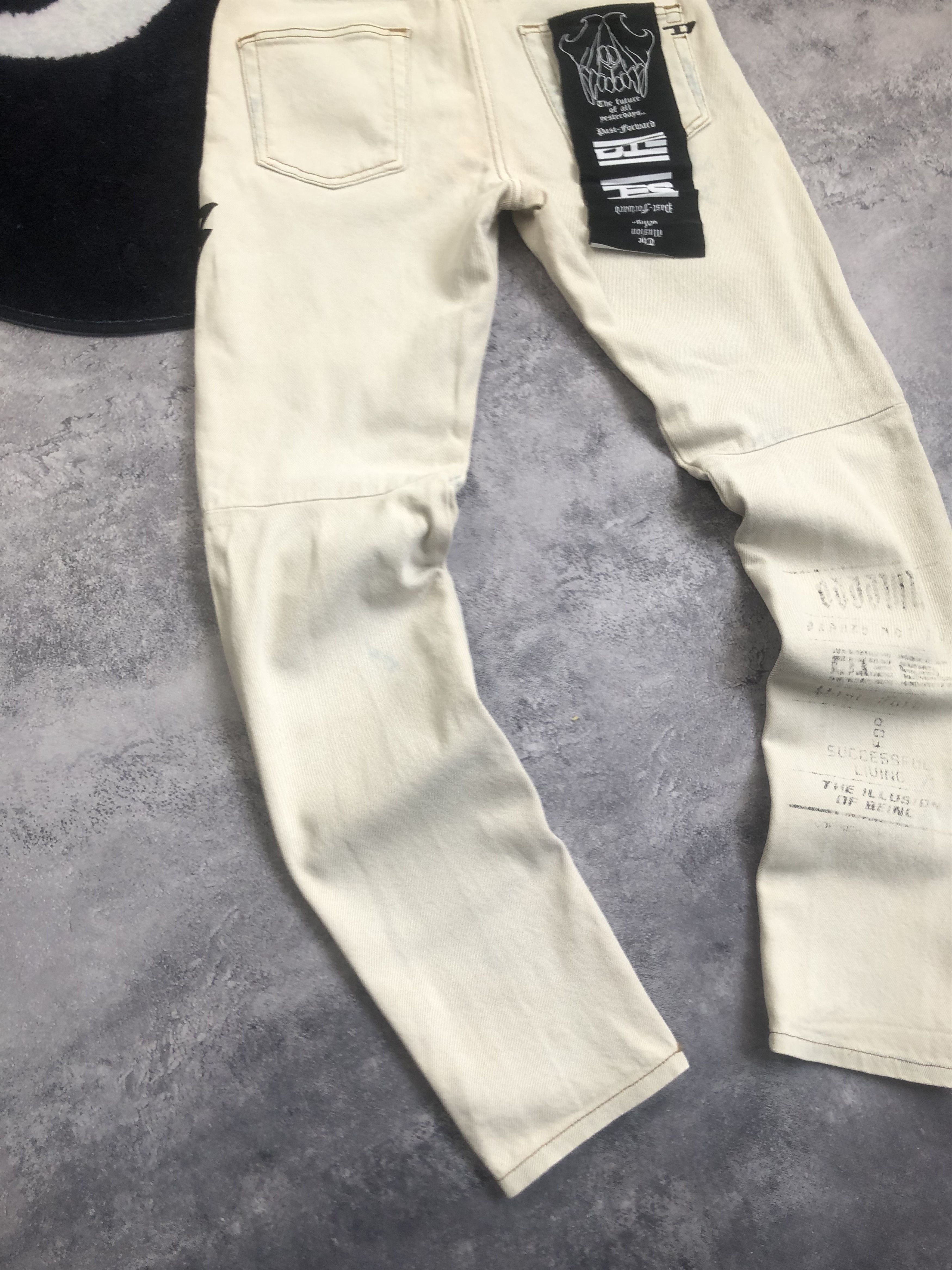 Diesel DIESEL Y2k Big Logo Ribbon Casual Streetwear Jeans White 29 Size US 29 - 3 Thumbnail
