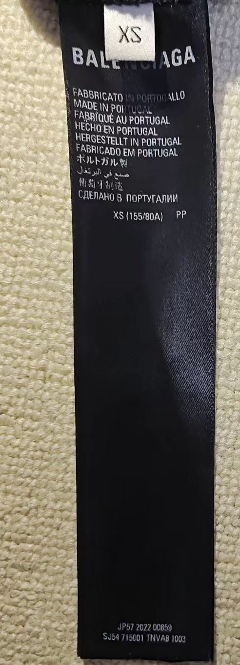 Balenciaga Balenciaga xAdidas 23ss red and black hooded 2412-Nextarrow Size US XS / EU 42 / 0 - 5 Thumbnail