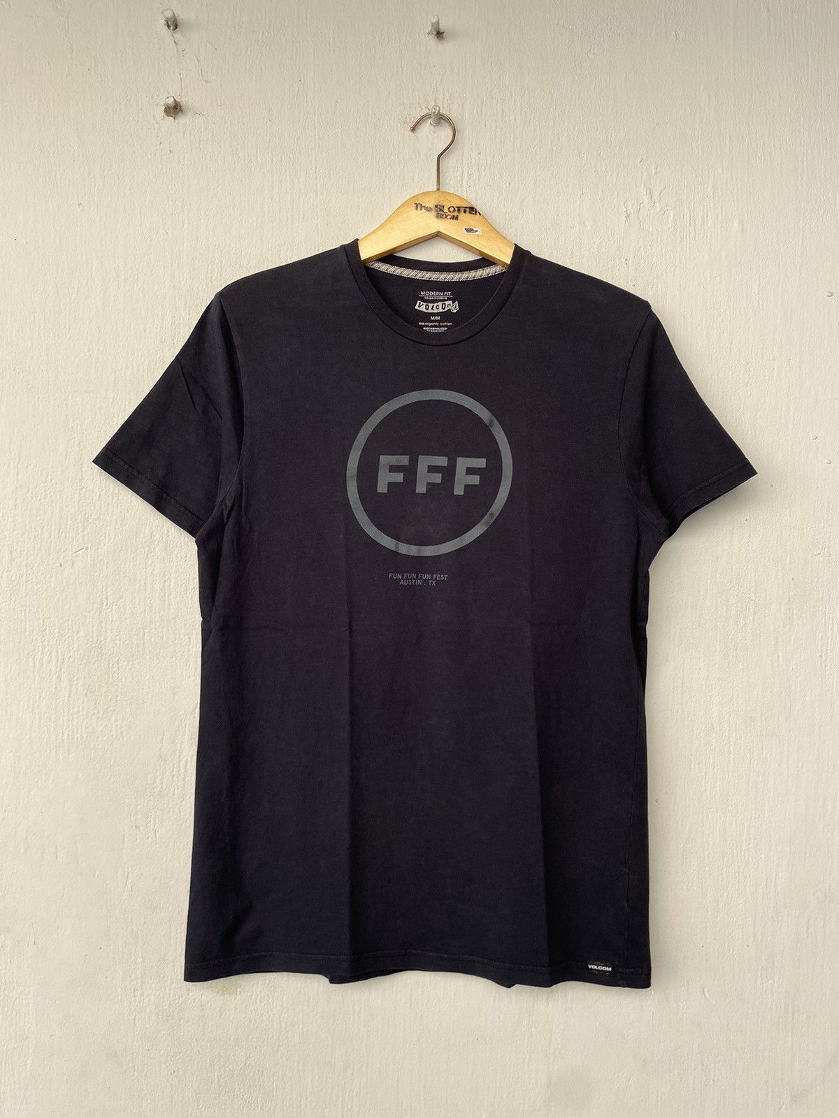 Band Tees Vintage Fun Fun Fun Festival Tee by Volcom Size US M / EU 48-50 / 2 - 1 Thumbnail