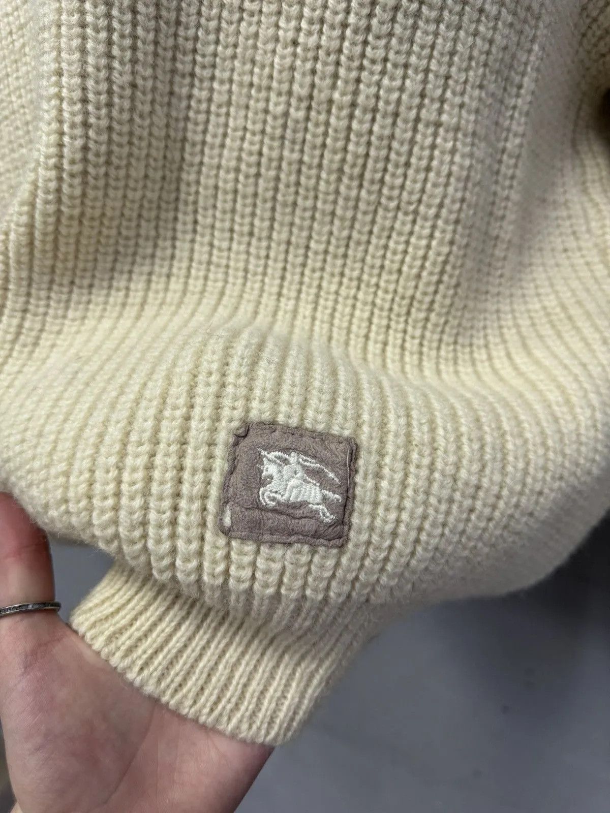 Vintage Vintage Beige Sweater Burberry Wool Y2K Knit Nova Check Size US M / EU 48-50 / 2 - 3 Thumbnail