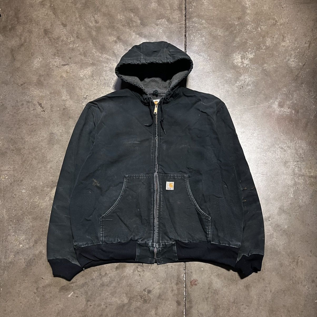 Carhartt Vintage Carhartt Hooded Active Jacket Black Faded Distressed Size US XXL / EU 58 / 5 - 1 Thumbnail