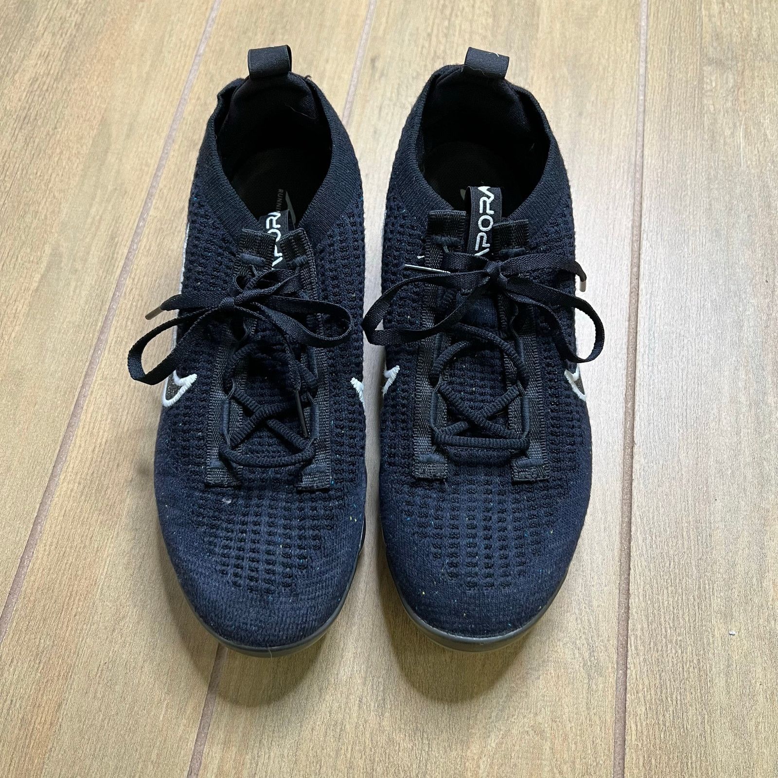 Nike Women's Nike Air VaporMax Sz 8.5 2021 Flyknit Shoes Black Size US 8.5 / IT 38.5 - 9 Thumbnail