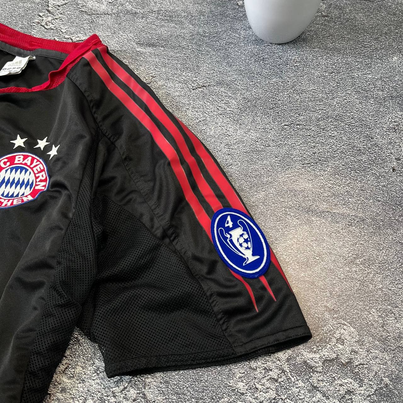 Adidas × Vintage Vintage 2004-05 Bayern Munich Third Shirt Guerrero #33 Size US S / EU 44-46 / 1 - 11 Thumbnail