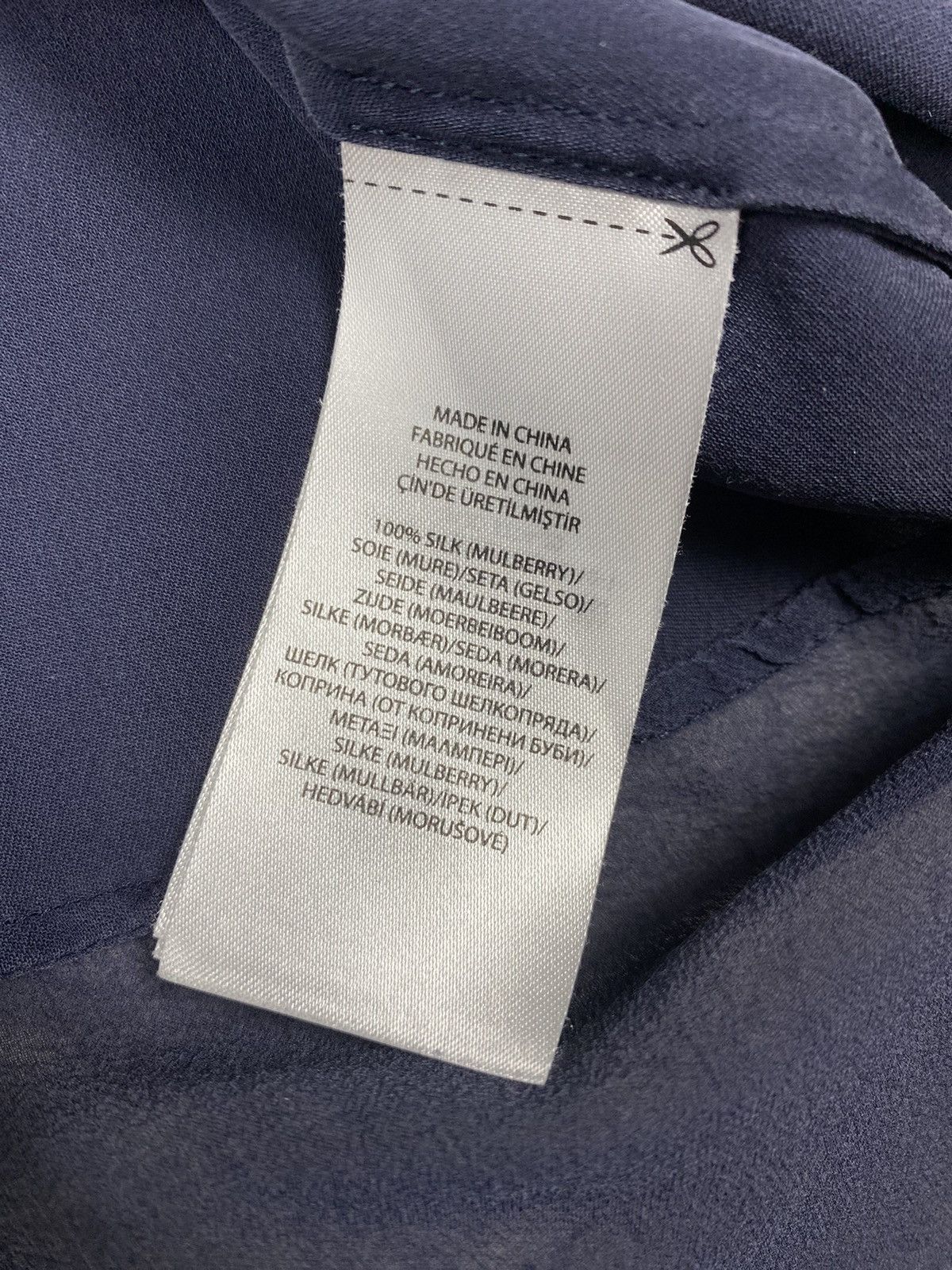 Polo Ralph Lauren Luxury Polo Ralph Lauren Silk Button Up Shirt Size M / US 6-8 / IT 42-44 - 9 Thumbnail