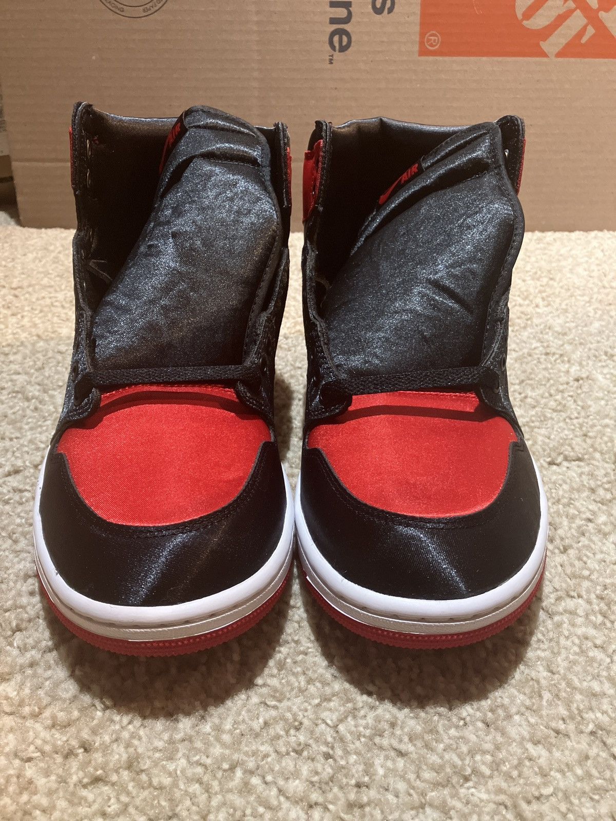 Jordan Brand × Nike Jordan 1 Satin Bread Size 10.5 Men’s Size US 10.5 / EU 43-44 - 3 Thumbnail