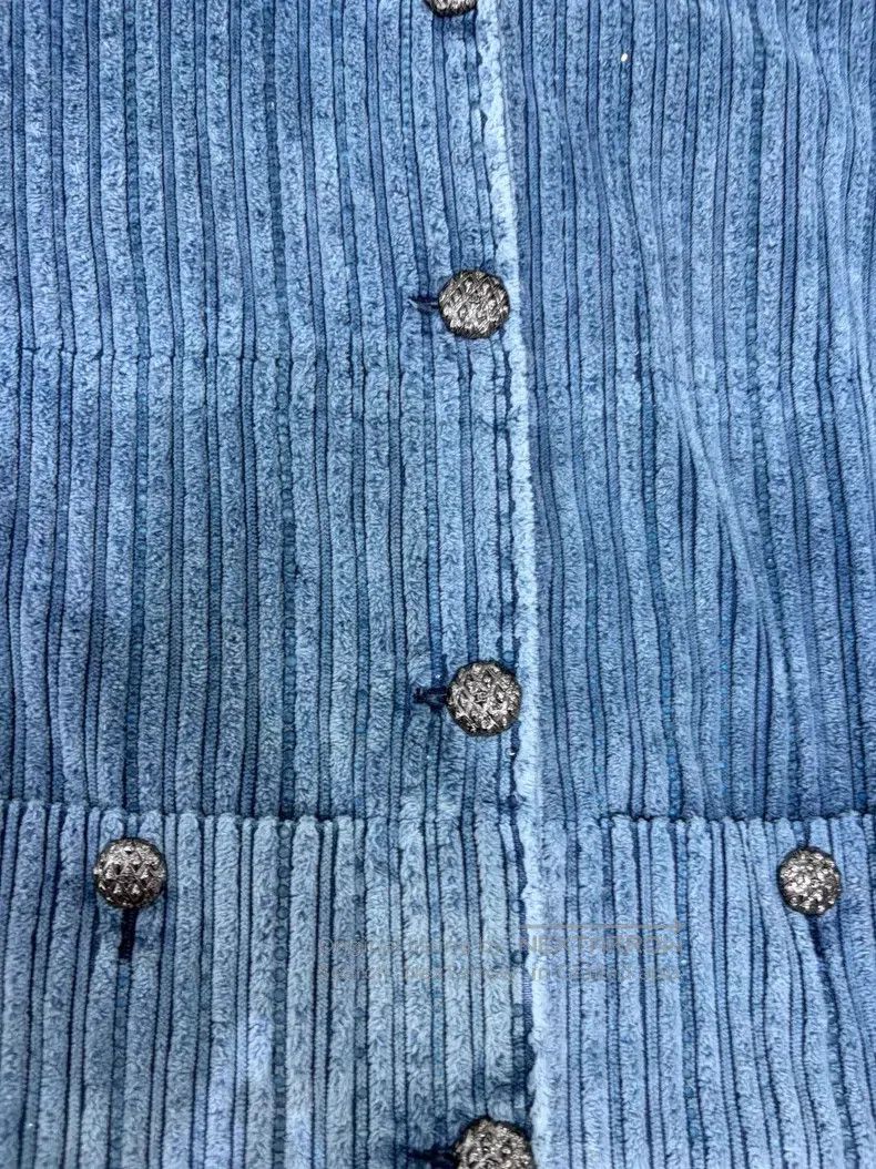 Chanel Chanel Blue corduroy short jacket Size M / US 6-8 / IT 42-44 - 3 Thumbnail