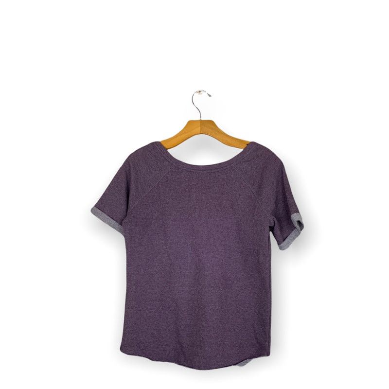 Target Basics Xhilaration Radiate Love lightweight Sweatshirt. Size S / US 4 / IT 40 - 4 Thumbnail