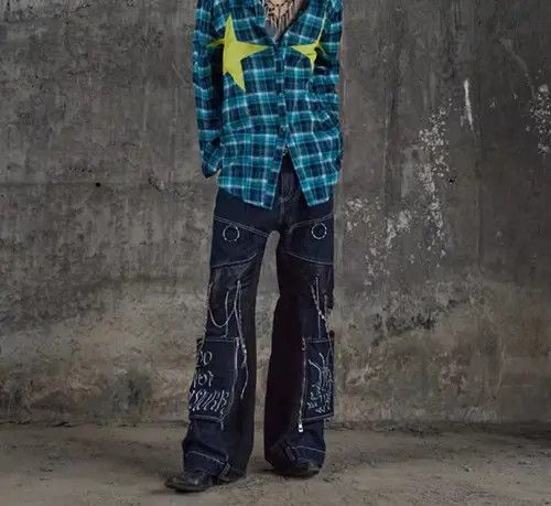 VIBE Street punk detachable patchwork washed Harajuku style jeans Size US 30 / EU 46 - 3 Thumbnail