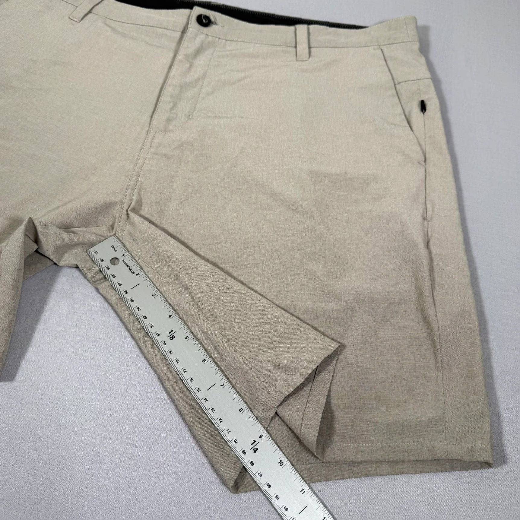 Vuori VUORI Shorts Mens 38 Beige Aim Chino Stretch Lightweight Outdoor Casual Size US 38 / EU 54 - 5 Thumbnail