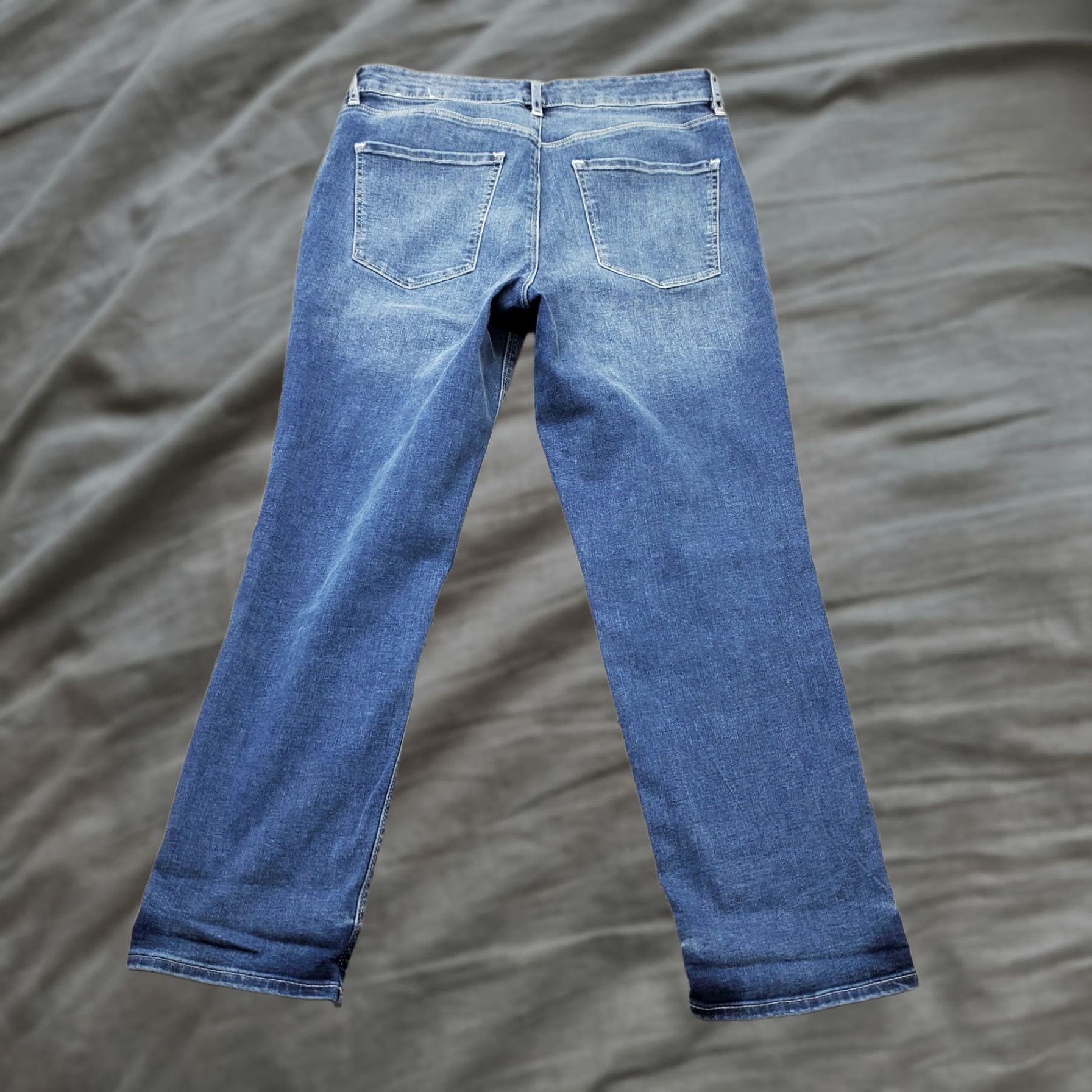 White House Black Market WHBM Jeans Womens 10 Blue Denim Whiskered High Waisted Streetwear Straight Leg Jeans Size 32" / US 10 / IT 46 - 1 Thumbnail