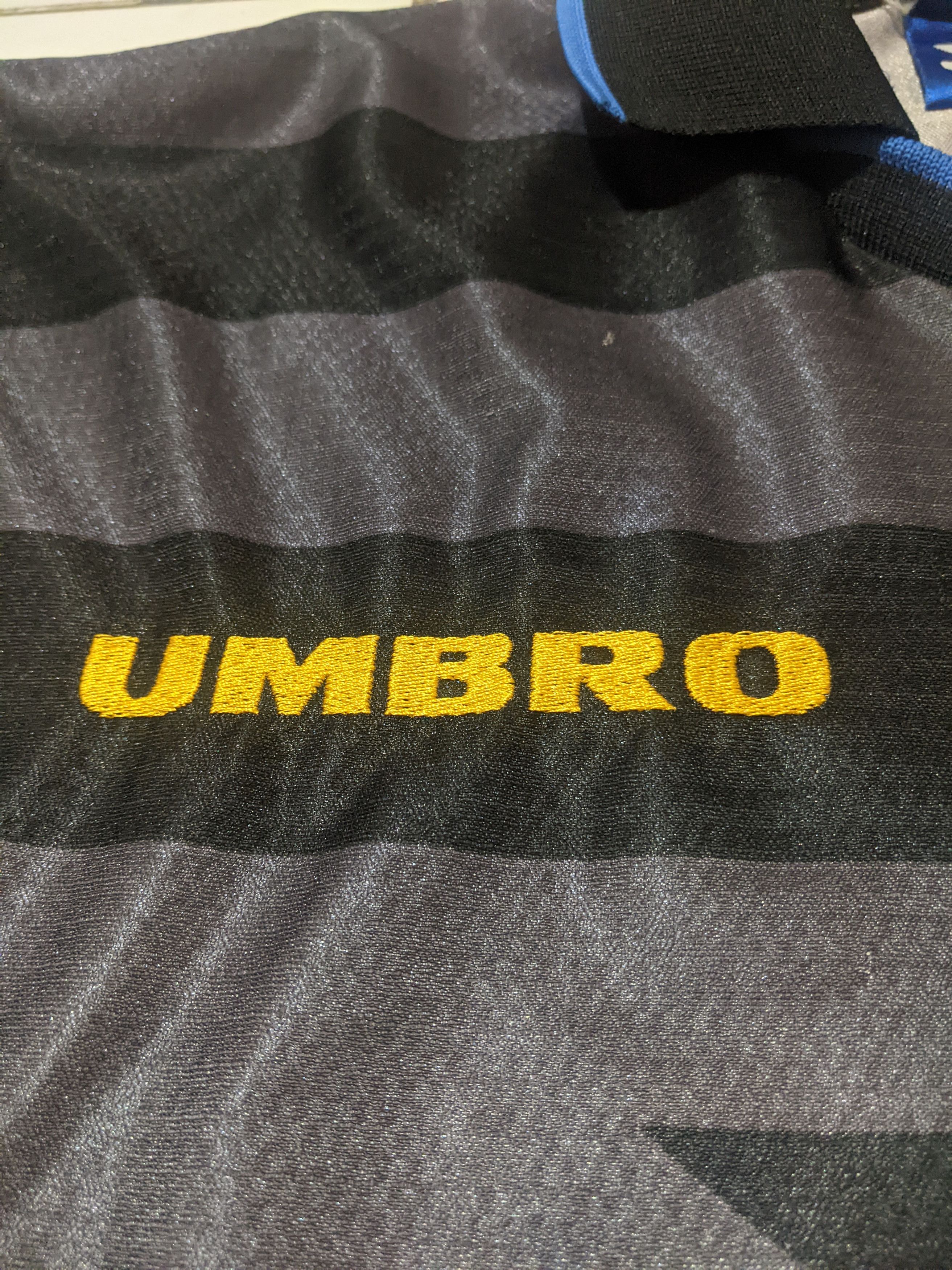 Umbro inter Milan third 1997-98 UEFA CUP football shirt Size US M / EU 48-50 / 2 - 8 Thumbnail