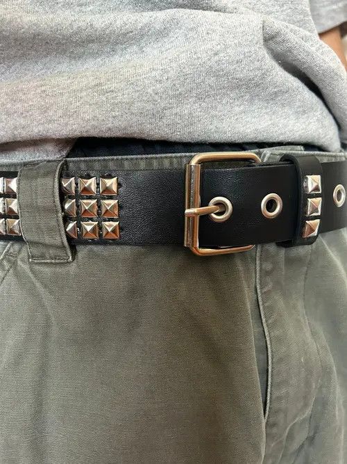 VIBE Pyramid Studded Belt (classic) Size ONE SIZE - 7 Thumbnail