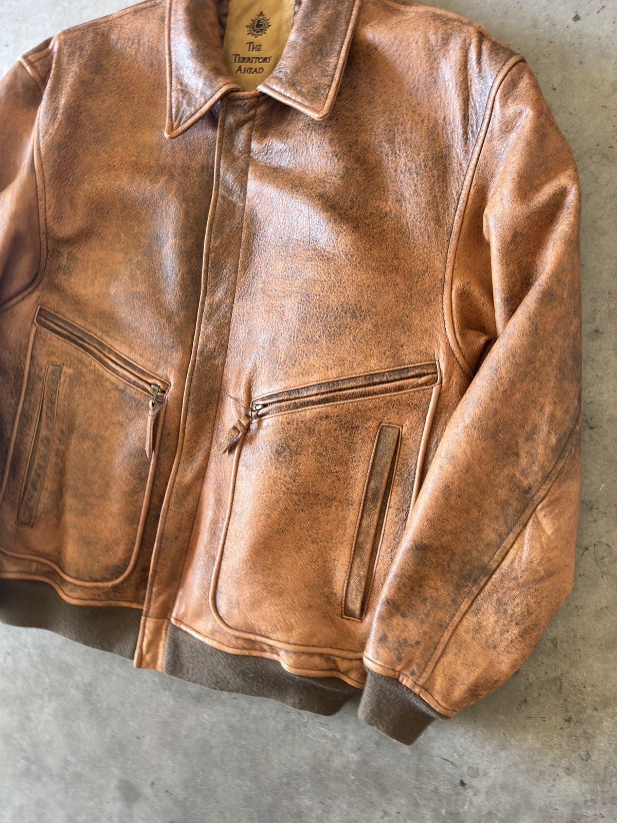 THE TERRITORY AHEAD Zipper Pocket Leather Motorcycle Jacket