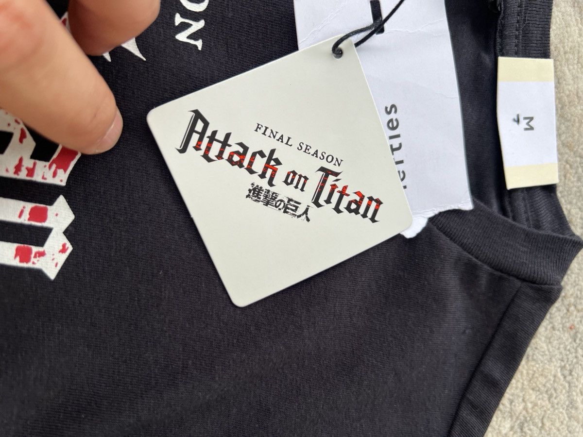 Anime Attack On Titan Final Season Tee Size US M / EU 48-50 / 2 - 3 Thumbnail