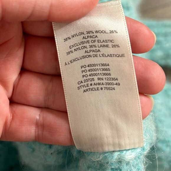 Aritzia Aritzia Wilfred Women's Sweater Cropped knit Size XS Size XS / US 0-2 / IT 36-38 - 10 Thumbnail