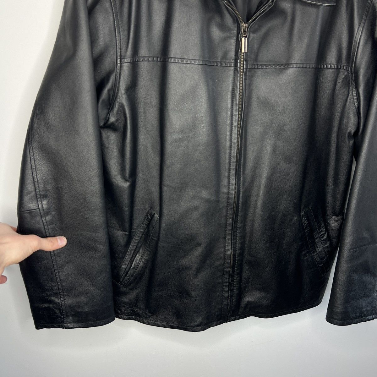 Leather Vintage Black Leather Motor Biker Jacket Trucker Genuine Size US M / EU 48-50 / 2 - 7 Thumbnail