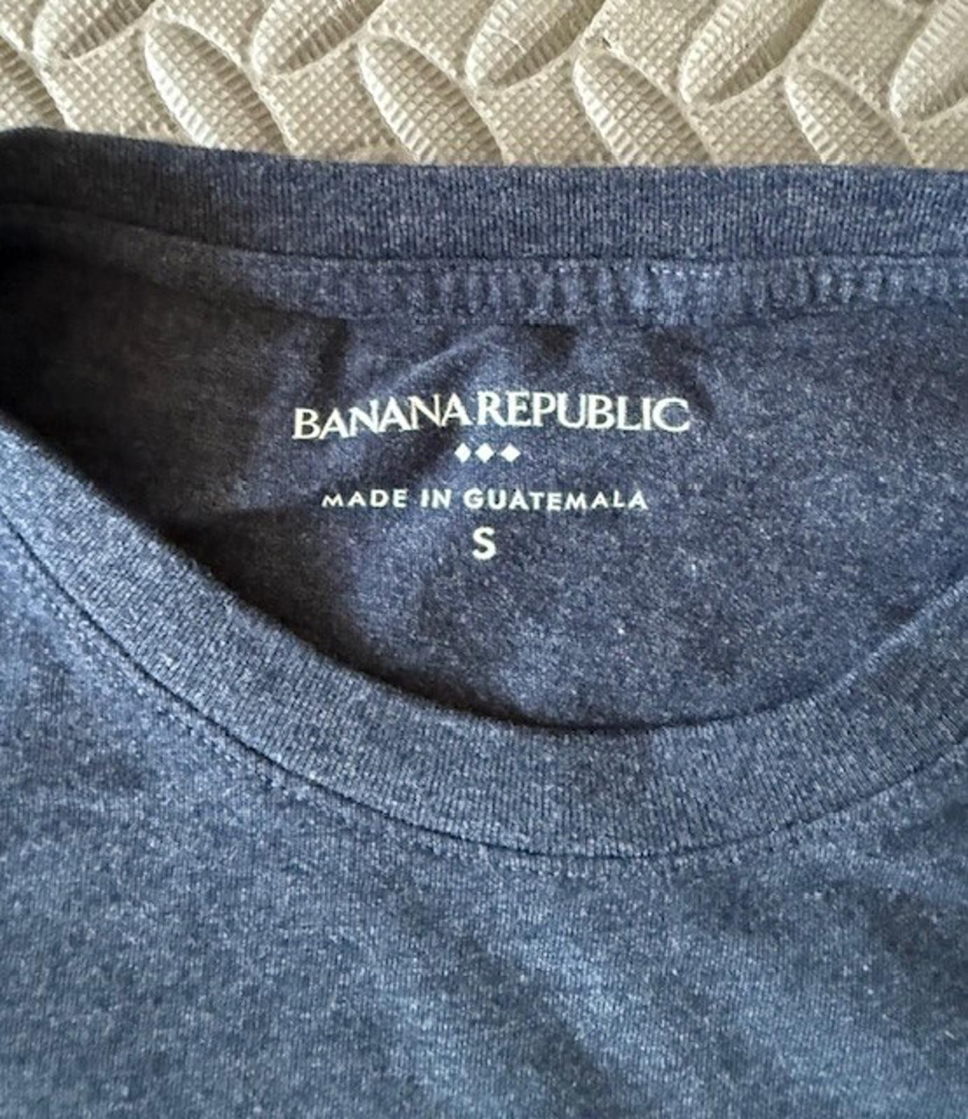 Banana Republic Banana Republic T-shirt blue Short Sleeve Logo Shirt Size: S Size US S / EU 44-46 / 1 - 2 Thumbnail