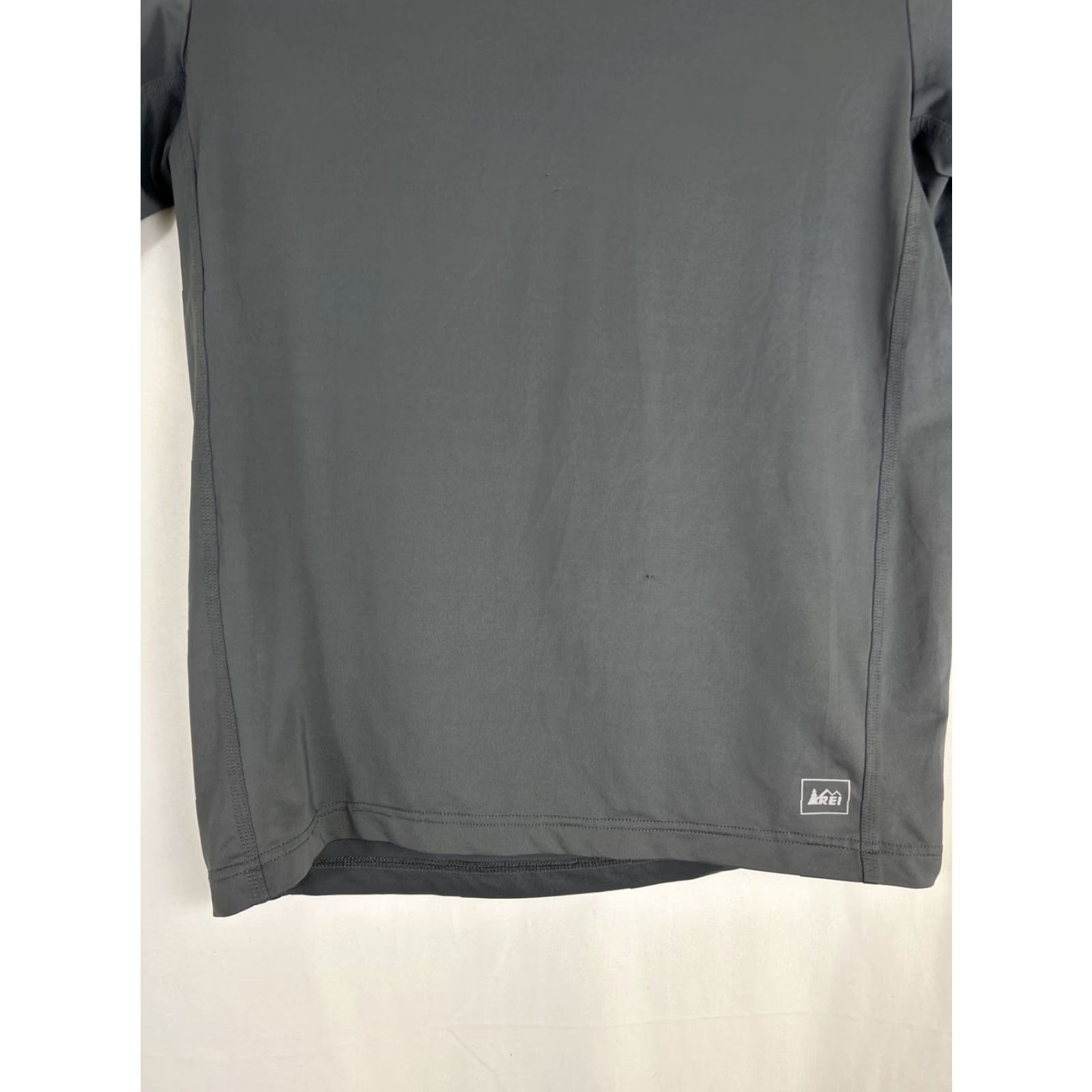 Vintage Rei Co-Op T-Shirt Mens S Gray Short Sleeve Crew Neck Polyester Stretch Size US S / EU 44-46 / 1 - 6 Thumbnail